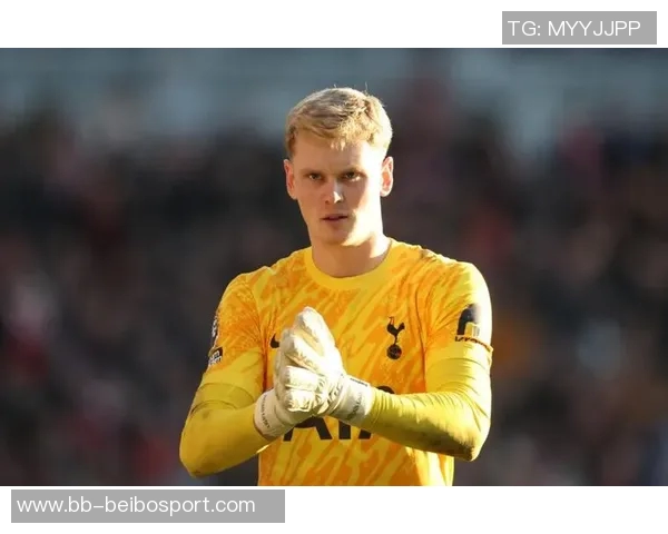 弗兰克谈斯彭斯被换下后的情绪表达对球队失利感到非常失望