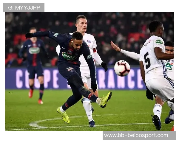 法国杯32强抽签结果揭晓斯特拉斯堡对决敦刻尔克旺代丰特奈迎战巴黎圣日耳曼 法国杯32强抽签结果揭晓斯特拉斯堡对决敦刻尔克旺代丰特奈迎战巴黎圣日耳曼