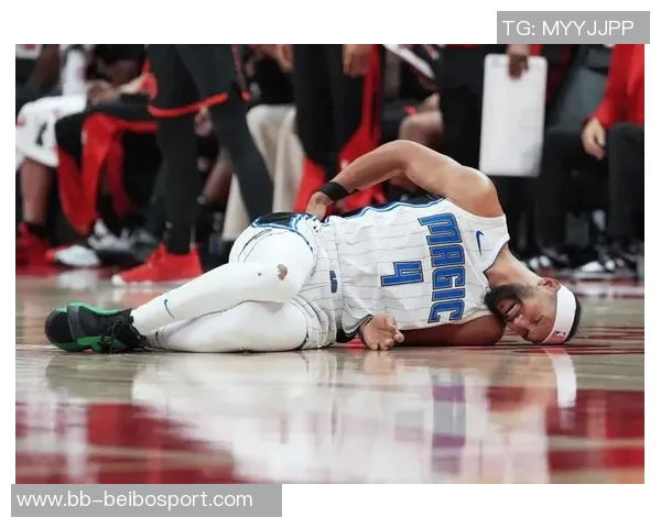 萨格斯谈臀部伤势原因不明未来将进一步确认具体情况 萨格斯谈臀部伤势原因不明未来将进一步确认具体情况