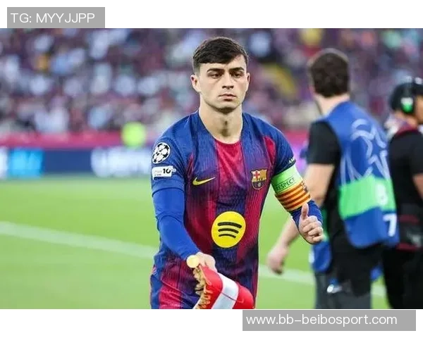 佩德里因肠胃炎缺席训练拉菲尼亚完成部分训练状态良好