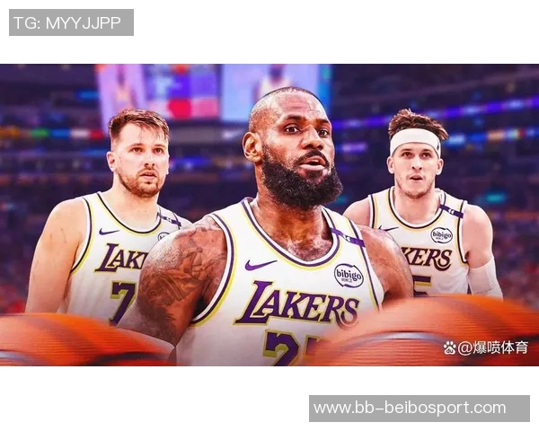 东契奇与里夫斯联手发威勇士油漆区内线防守漏洞显著 东契奇与里夫斯联手发威勇士油漆区内线防守漏洞显著