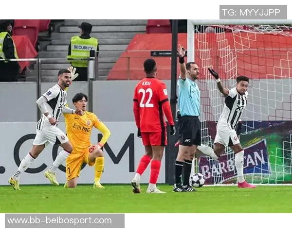 中超球队双线作战困境加剧保联赛策略形成恶性循环现象