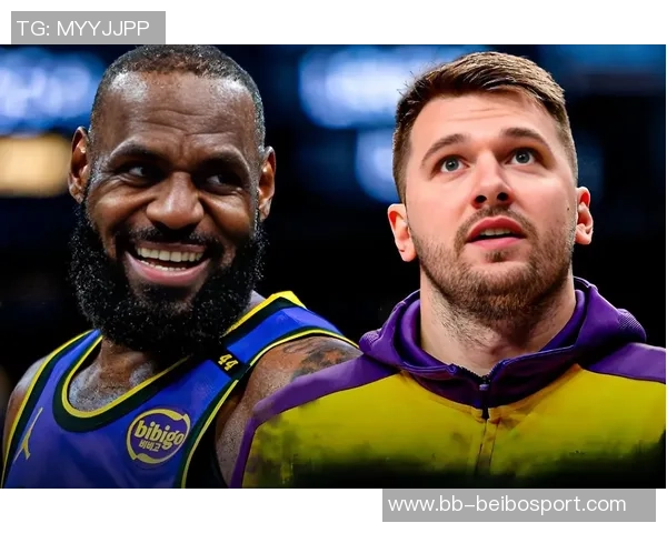 东契奇瘦身显成效半场高效得分22分展现攻防全能实力 东契奇瘦身显成效半场高效得分22分展现攻防全能实力